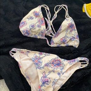 Floral Billabong bikini